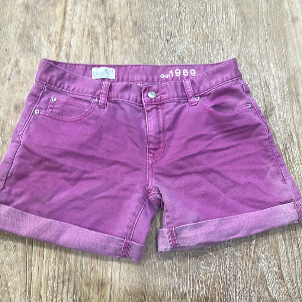 Gap 1969 Pink Sexy Boyfriend Shorts 26 / 2